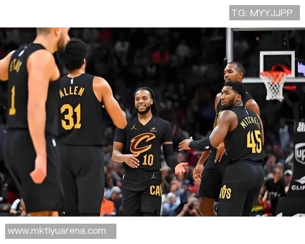 骑士内线强势发挥砍下80分刷新队史纪录超越96-97赛季78分的辉煌表现