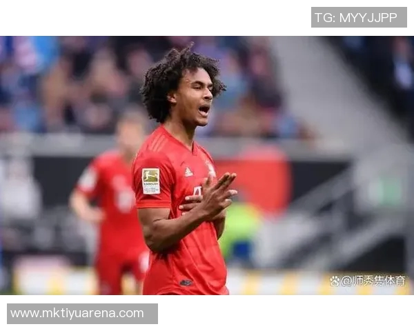 曼联冬窗或外租齐尔克泽埃弗顿西汉姆帕尔马等队争抢 曼联冬窗或外租齐尔克泽埃弗顿西汉姆帕尔马等队争抢