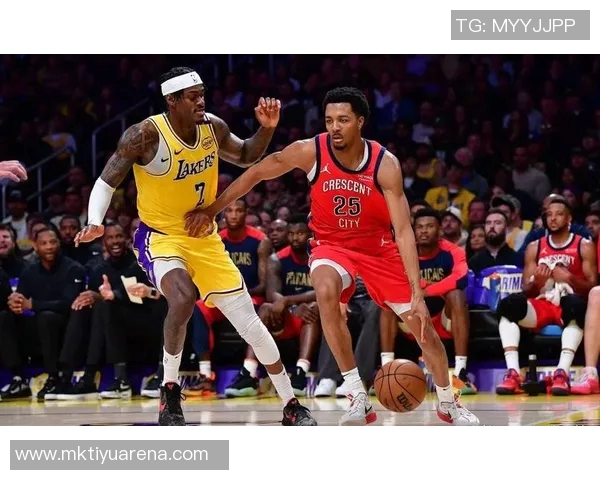 弗莱盛赞墨菲超越范德比尔特进攻能力年轻且耐操防守相当 弗莱盛赞墨菲超越范德比尔特进攻能力年轻且耐操防守相当